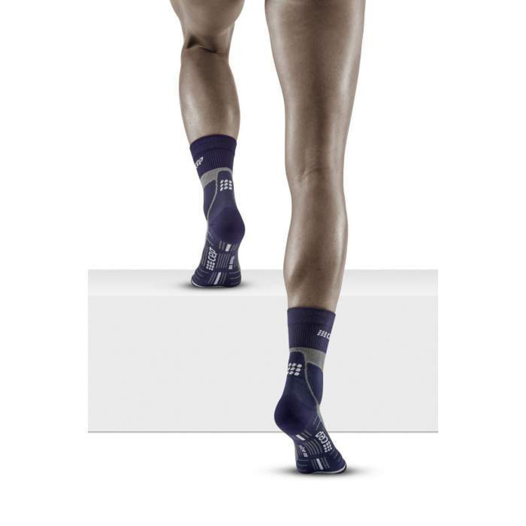 Chaussettes de compression mi-mollets de randonnée en mérinos femme CEP Compression