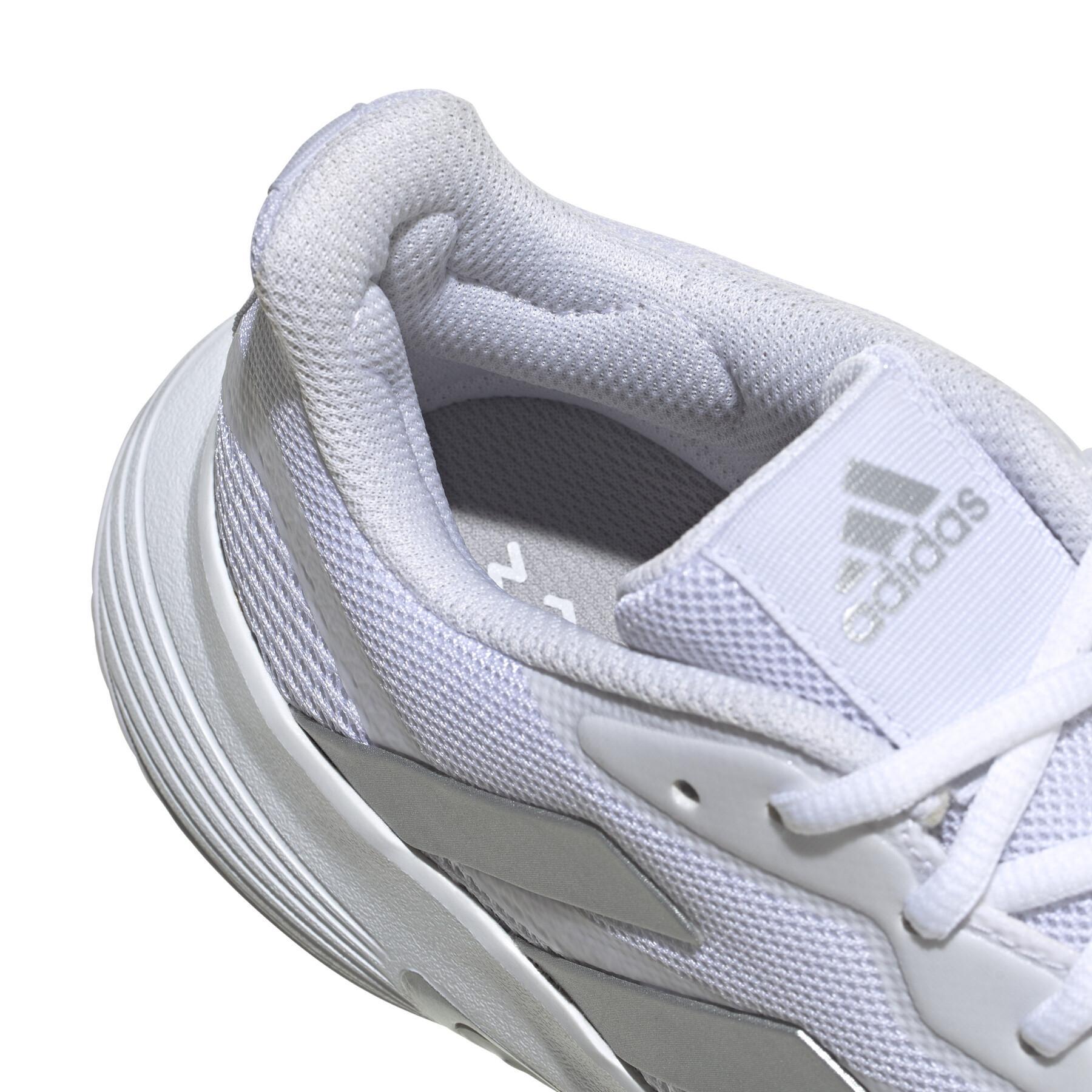 Chaussures femme adidas Courtjam Control