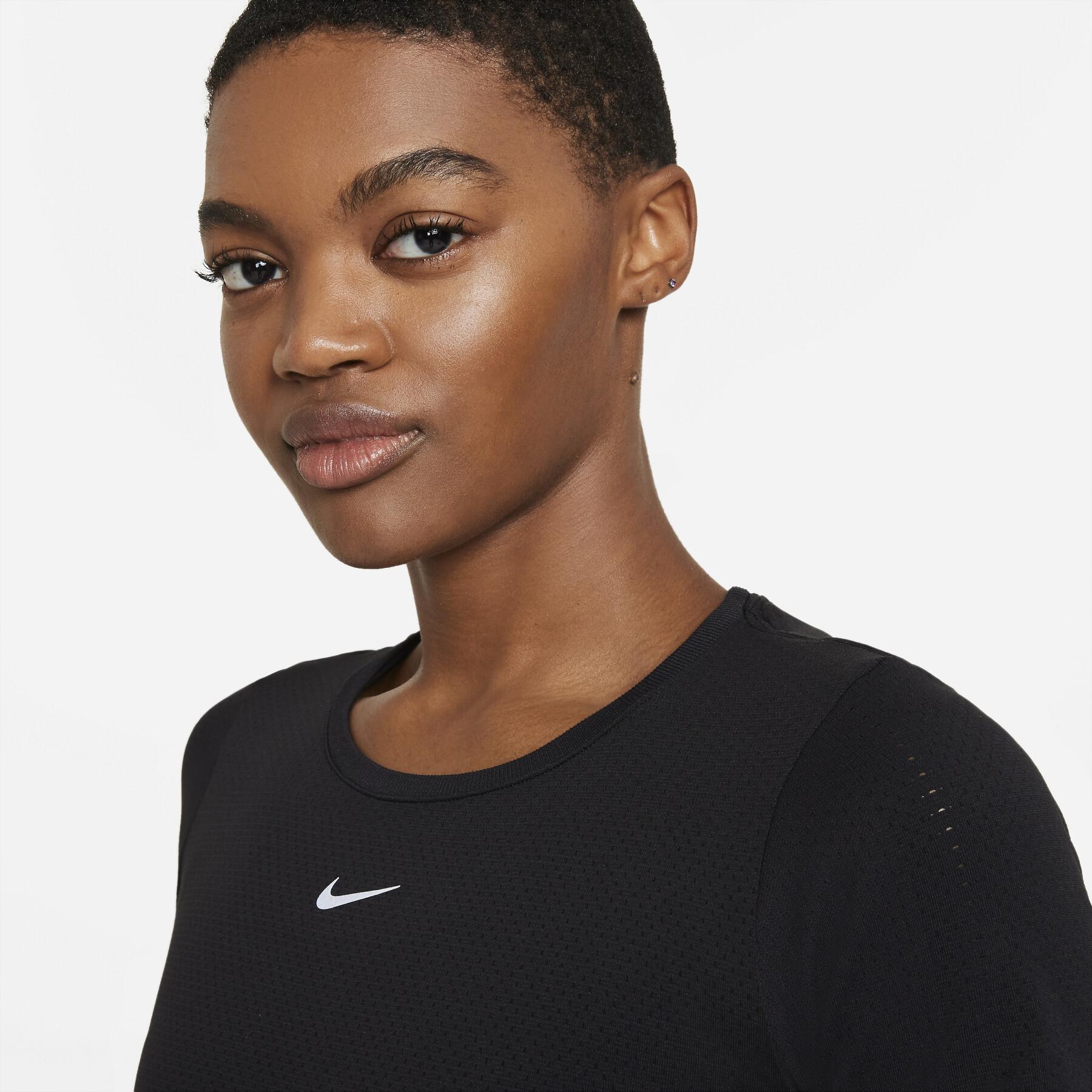 Maillot femme Nike Dri-Fit ADV Aura Slim